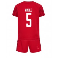 Danmark Joakim Maehle #5 Hemmaställ Barn VM 2022 Korta ärmar (+ Korta byxor)